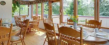 Marketa'S Bed And Breakfast Bed & Breakfast Victoria