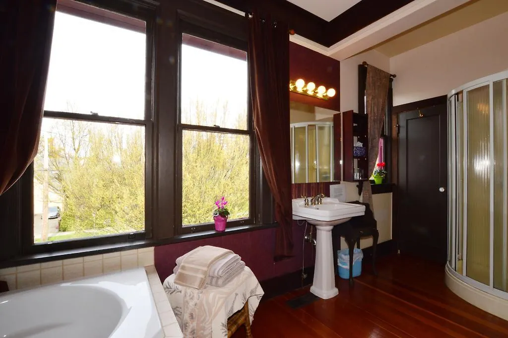 *** Bed & Breakfast Marketa'S Bed And Breakfast Canada