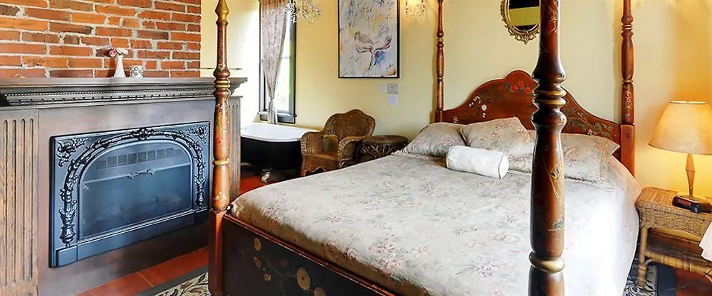 *** Bed & Breakfast Marketa'S Bed And Breakfast Canada